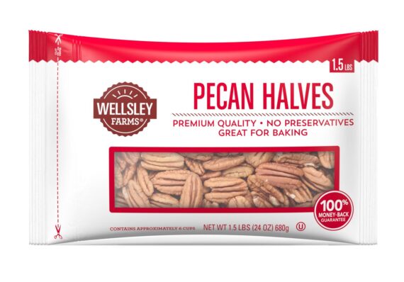 Wellsley Farms Pecan Halves, 32 oz.