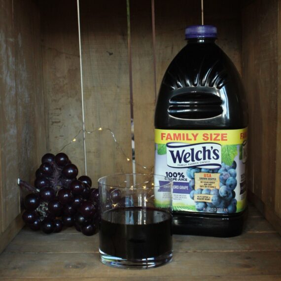 Welch's 100% Concord Grape Juice, 2 pk./96 oz.