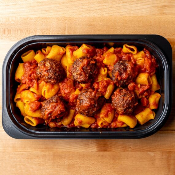 Wellsley Farms Rigatoni and Meatballs, 2.4-2.52 lbs.